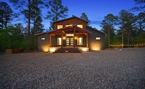 Exterior - Sublime Boho-Modern Cabin: Hot Tub, 2 Zip Lines, 2 King Suites, Sleeps 8 (Broken Bow)