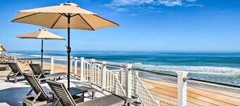 Flagler Beach Oceanfront Haven w/ Hot Tub