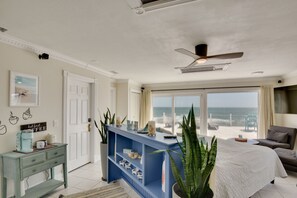 4 chambres, fer et planche à repasser, lit parapluie, Wi-Fi