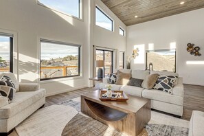 TV, fireplace, books - 1 Mi to Granby Ranch: Luxe Home w/ Mtn Views! (Granby)