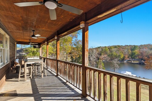Lakefront Escape • Dock & Porch • Near UA Gameday