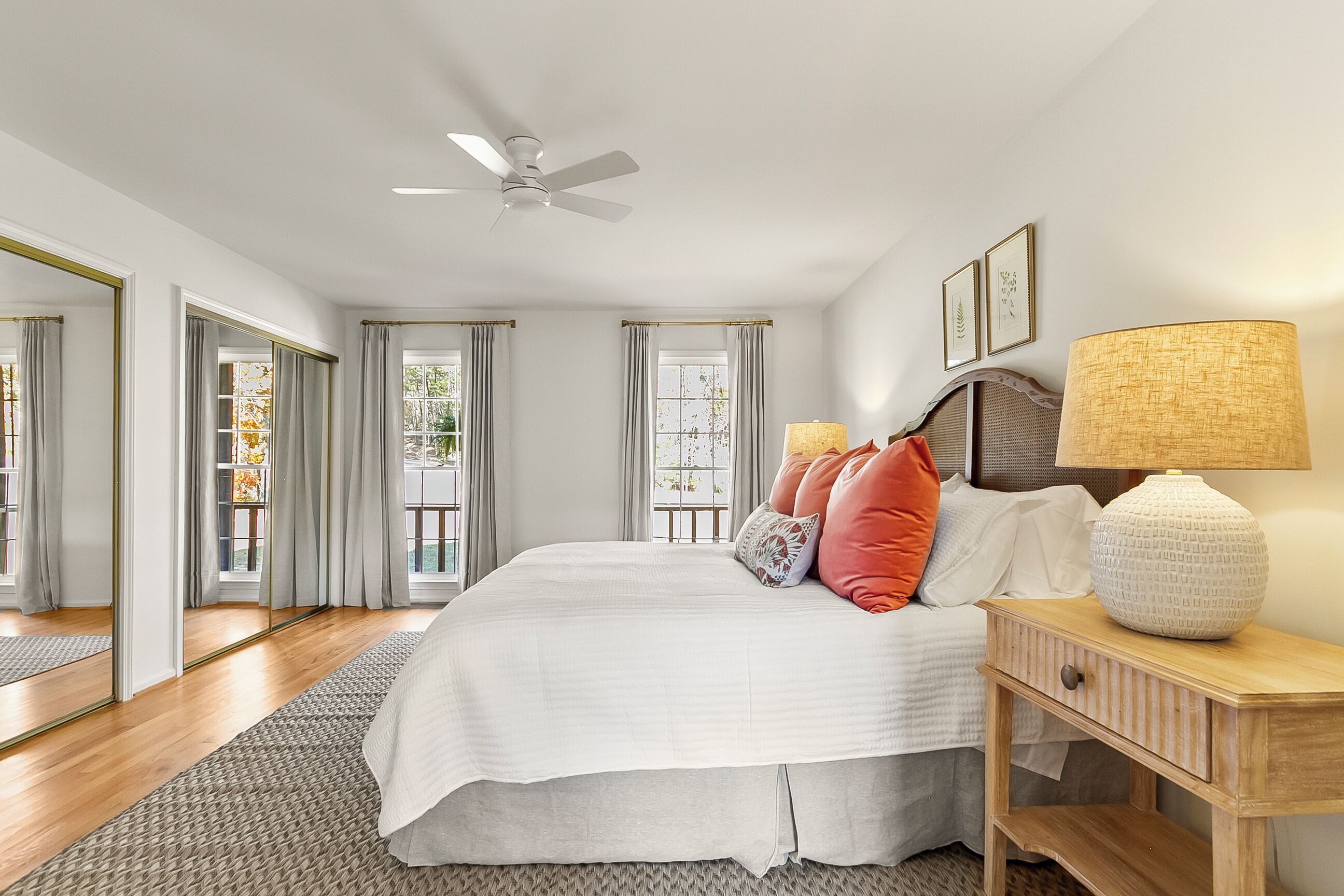 4 chambres, lit parapluie, Wi-Fi gratuit, draps fournis