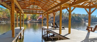 Lakefront Escape • Dock & Porch • Near UA Gameday