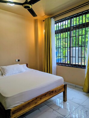 2 habitaciones, wifi gratis y ropa de cama 