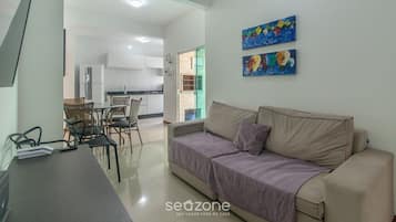 Basic Apartment | Living area