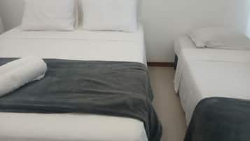 Basic Apartment | 2 bedrooms, free WiFi