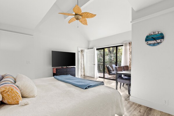 1 bedroom, iron/ironing board, free WiFi, bed sheets - Golf Course View 1BR Villa -1 dog permitted- amenity access included (Seabrook Island)