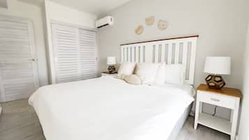 2 slaapkamers, een strijkplank/strijkijzer, internet, beddengoed