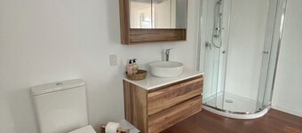 Cute cabin in the heart of Toko Mouth- best kept secret in South Otago