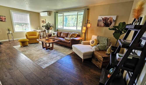 Private Ranch House, Highland Cattle, Horses & Peaceful Views - a soul refresher