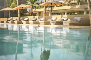 Pool - Anera: The Best Beachfront Apartment Ever (Playa Blanca)