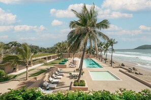 Pool - Anera: Best Beachfront Apartment in Playa Blanca (Playa Blanca)