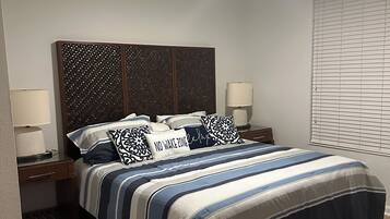 2 bedrooms, iron/ironing board, internet, bed sheets