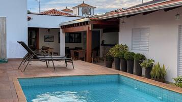 Piscina externa