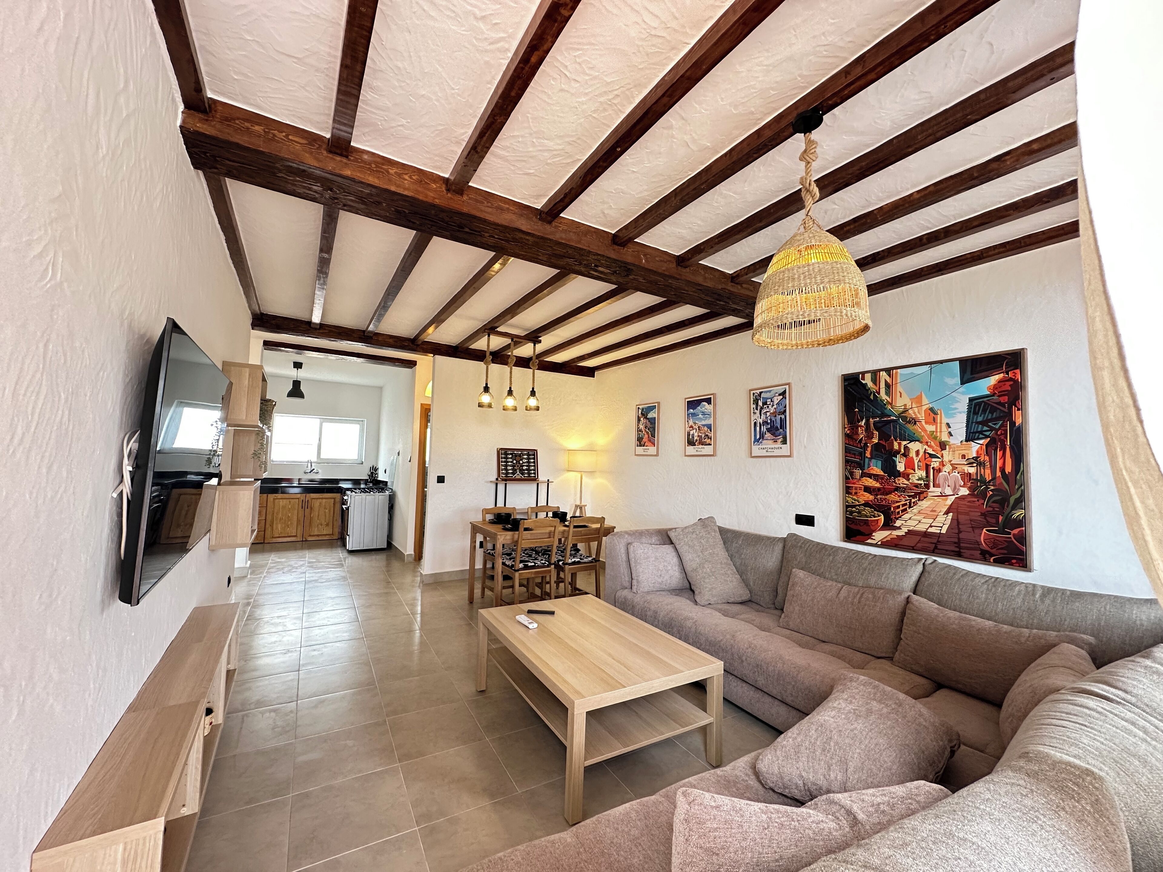 Télévision, cheminée