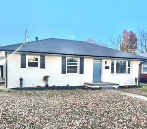 Exterior - Comfortable 2BR Home Minutes to Dining & Hospital (Owensboro)