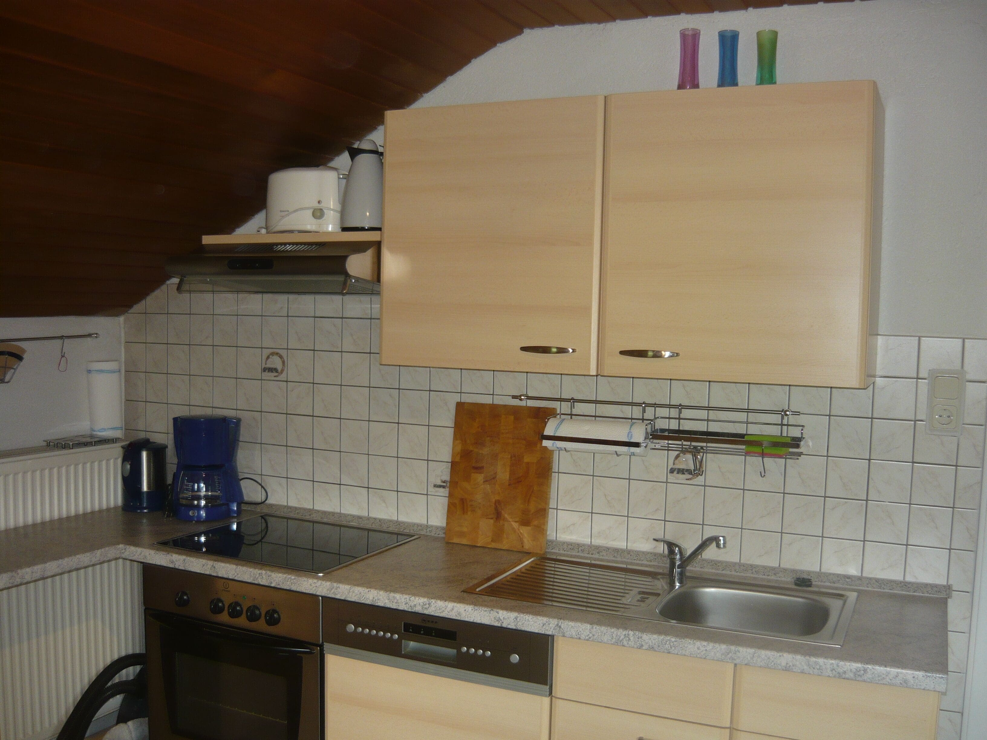 Réfrigérateur, four, plaque de cuisson, lave-vaisselle