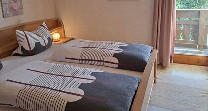 Berghaus Edelstein in Bodenmais