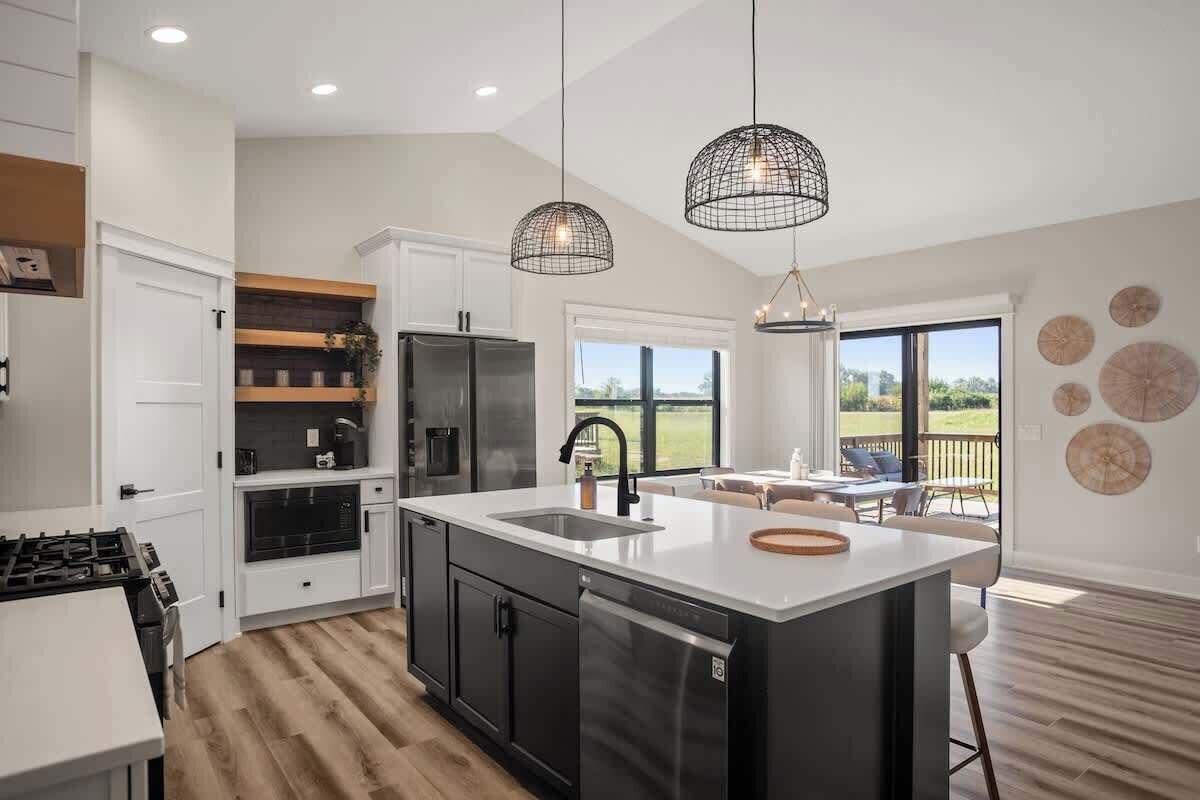 Fridge, microwave, oven, dishwasher