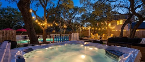 Bañera de hidromasaje exterior