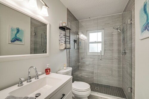 Pet-Friendly Home 12 Mi to WEC & Dtwn Ocala!