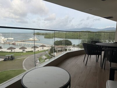 escondidapanama | 305A | 8ppl | 6 Beds | 3BR/3BA