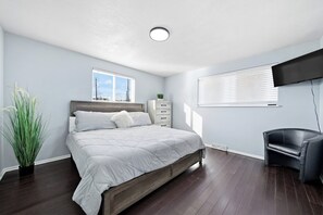 3 bedrooms, WiFi - Near Downtown 3bed 2 bath>Explore Denver! (Denver)