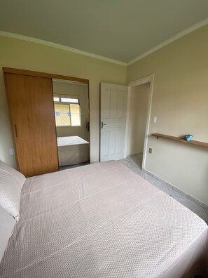 1 chambre, accès à Internet, literie fournie