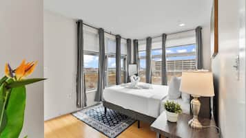 Apartment, 2 Bedrooms | Interior