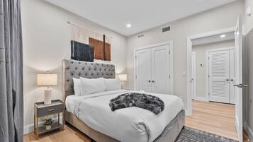 Apartment, 2 Bedrooms | Free WiFi