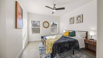 2 bedrooms, iron/ironing board, WiFi, bed sheets