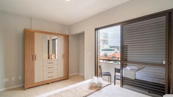 Apartamento básico | 2 quartos, Wi-Fi de cortesia