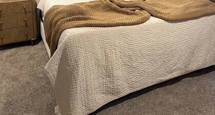 Sturgis Cozy Cottage