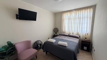 8 bedrooms, iron/ironing board, free WiFi, bed sheets