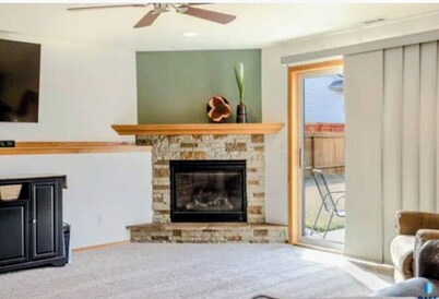 Charming 2-bedroom bed & breakfast in serene Sioux Falls
