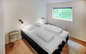 3 bedrooms, free WiFi - Cozy home in Spøttrup with sauna (Spøttrup)