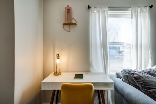 Short Drive to Local Hospitals. Fenced Lot + W/D