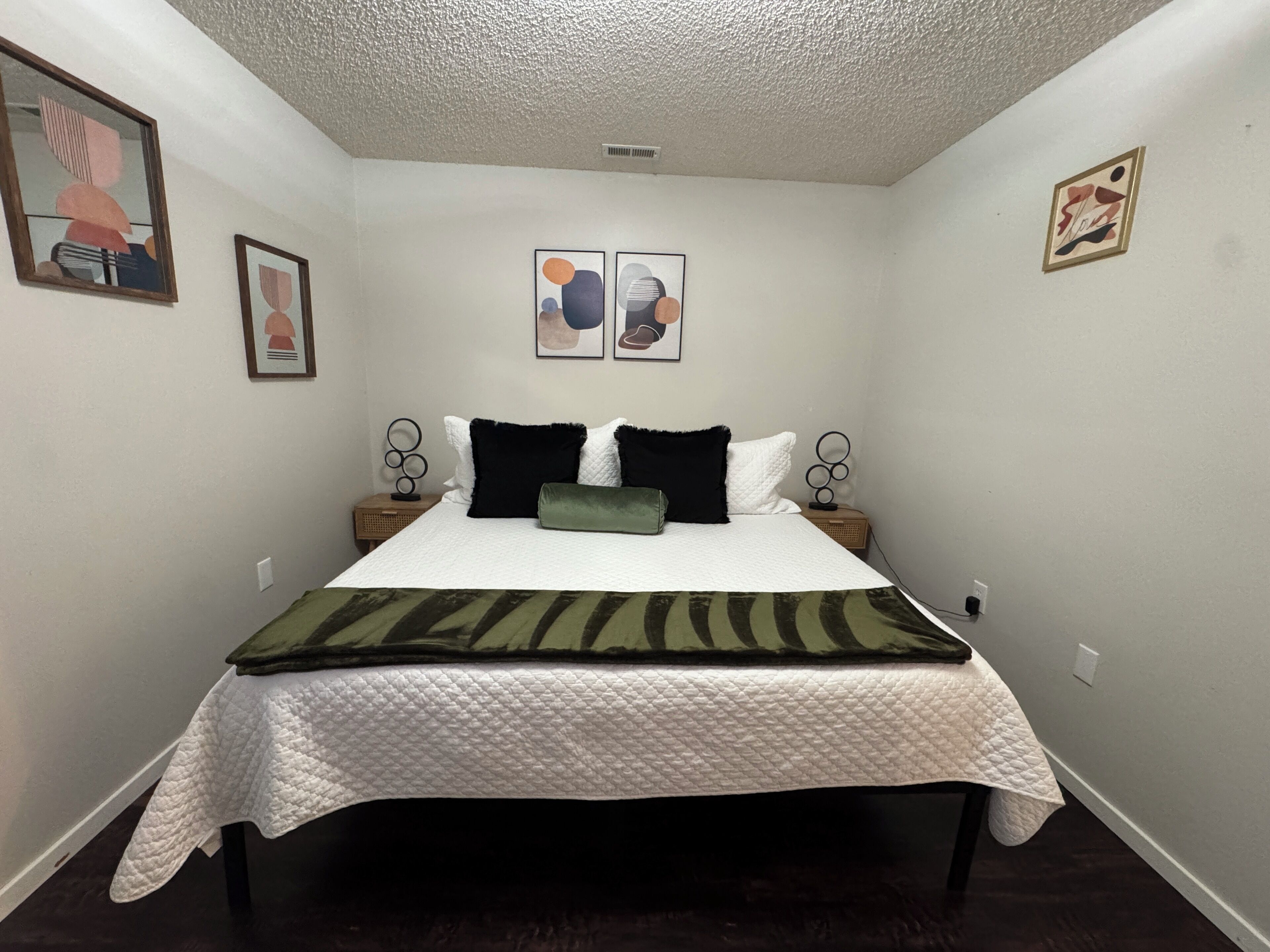 1 bedroom, desk, iron/ironing board, travel crib