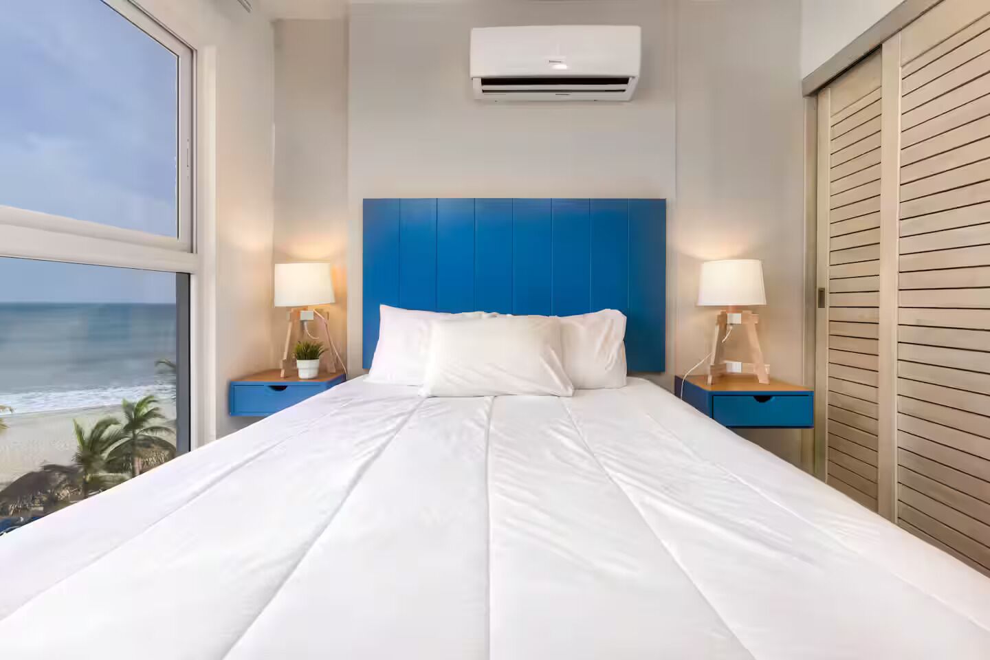 2 slaapkamers, een strijkplank/strijkijzer, wifi, beddengoed