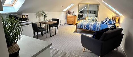 1 bedroom, iron/ironing board, WiFi, bed sheets