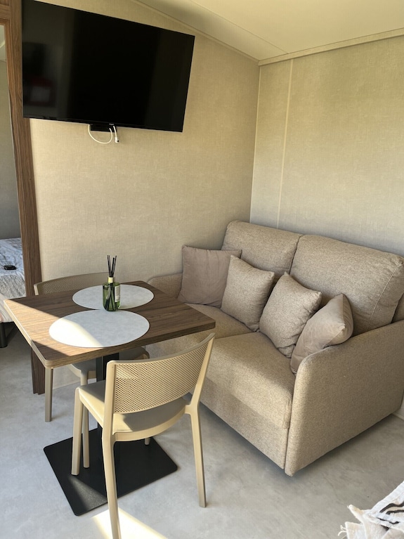 Tiny House "La Tiny De La Chicorée" De 2 à 4 Personnes - Pézenas