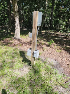 المنطقة المحيطة بالمنشأة