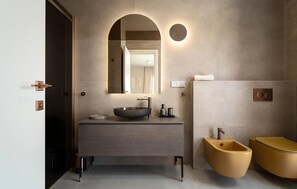Shower, hair dryer - Awesome home in Funtana (Funtana)
