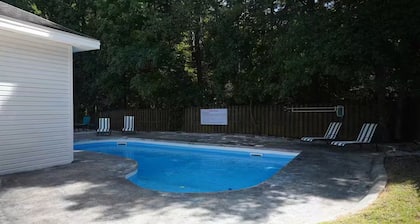 The Poolside Retreat / entire house