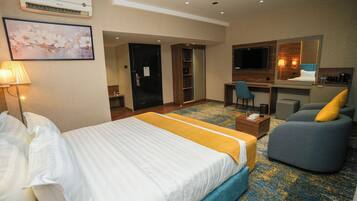 Standard Room | Iron/ironing board, free WiFi