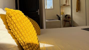 3 makuuhuonetta, silitysrauta/-lauta, Wi-Fi, vuodevaatteet