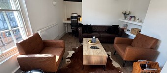 Rustic Elegance Town Centre 2 Bedroom Apartment