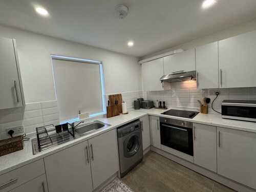 Rustic Elegance Town Centre 2 Bedroom Apartment