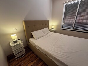 舒適客房, 海景 | 手提電腦工作空間、遮光窗簾/窗簾、隔音、熨斗/熨衫板