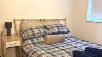 1 bedroom, iron/ironing board, WiFi, bed sheets